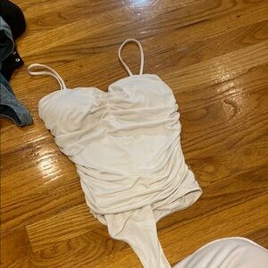 Express white bodysuit Xs